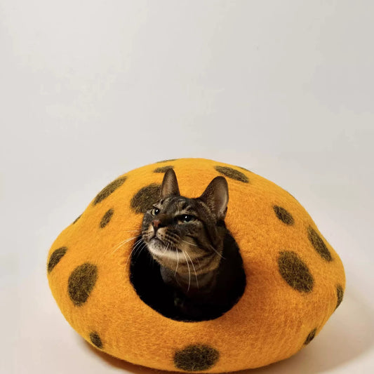 قطه cat toy cat house cat accessories - AlphaFluffy