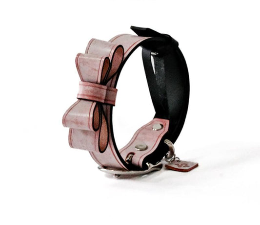 Black Pink leather dog collars with a bowtie design, featuring Italian handmade craftsmanship. Perfect as a personalized dog collar, designer dog collars, puppy collars, cool dog collars, cute dog collars, leather dog collars, and cat collar for stylish pets.